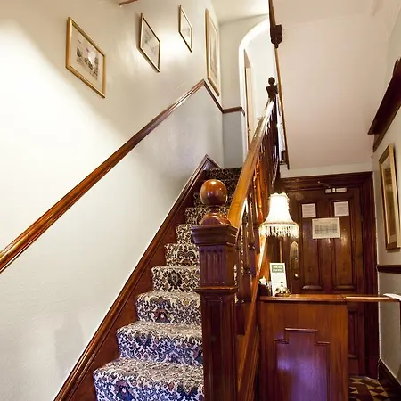 Alexa House Guest house