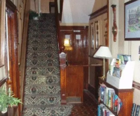 Guest house Alexa House 4*